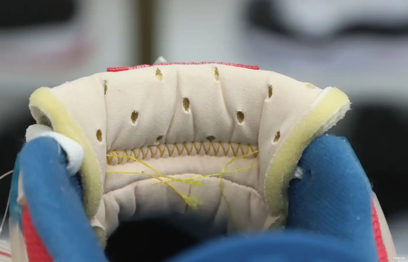 RETRO LA 4 ICE' AIR JORDAN UNION 'GUAVA X 0416
